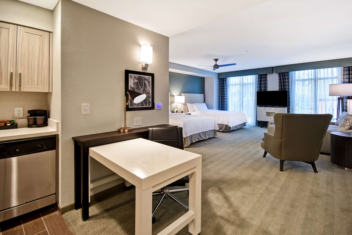 Homewood Suites By Hilton Greenville Downtown Sc 38/48