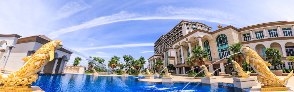 Garden City Hotel 2/38