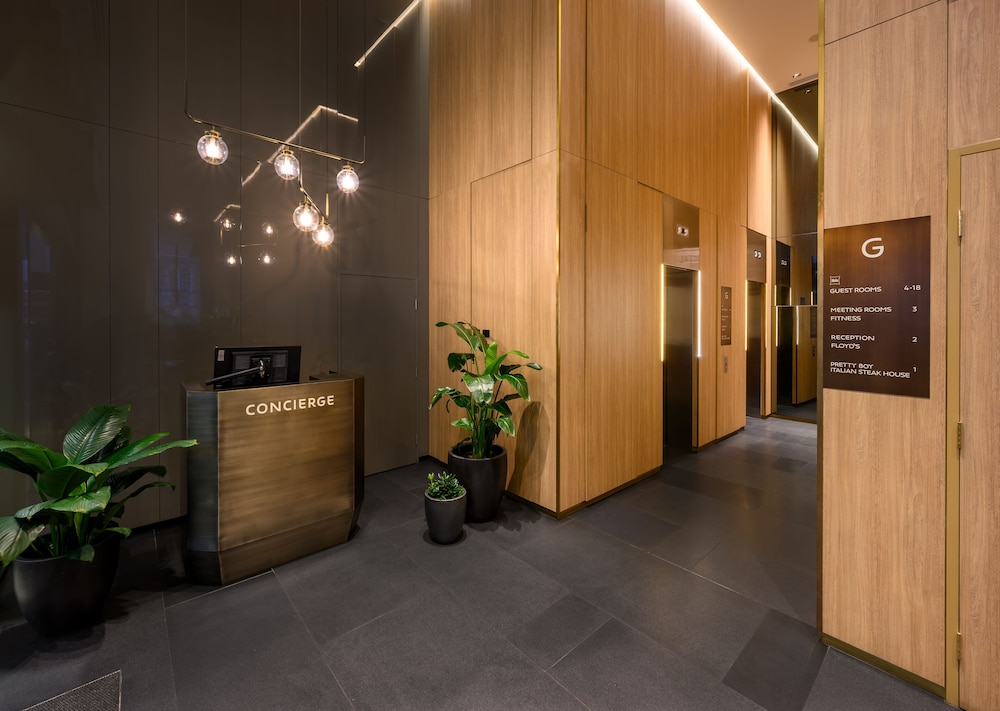 Novotel Melbourne Central Hotel 6/71