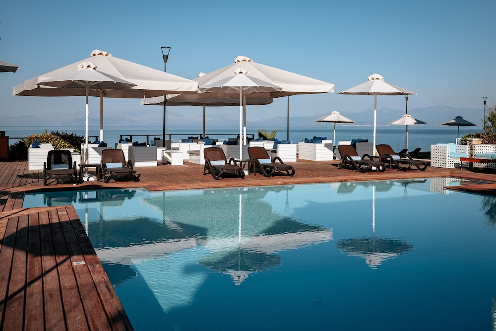 Alas Resort and Spa 3/72