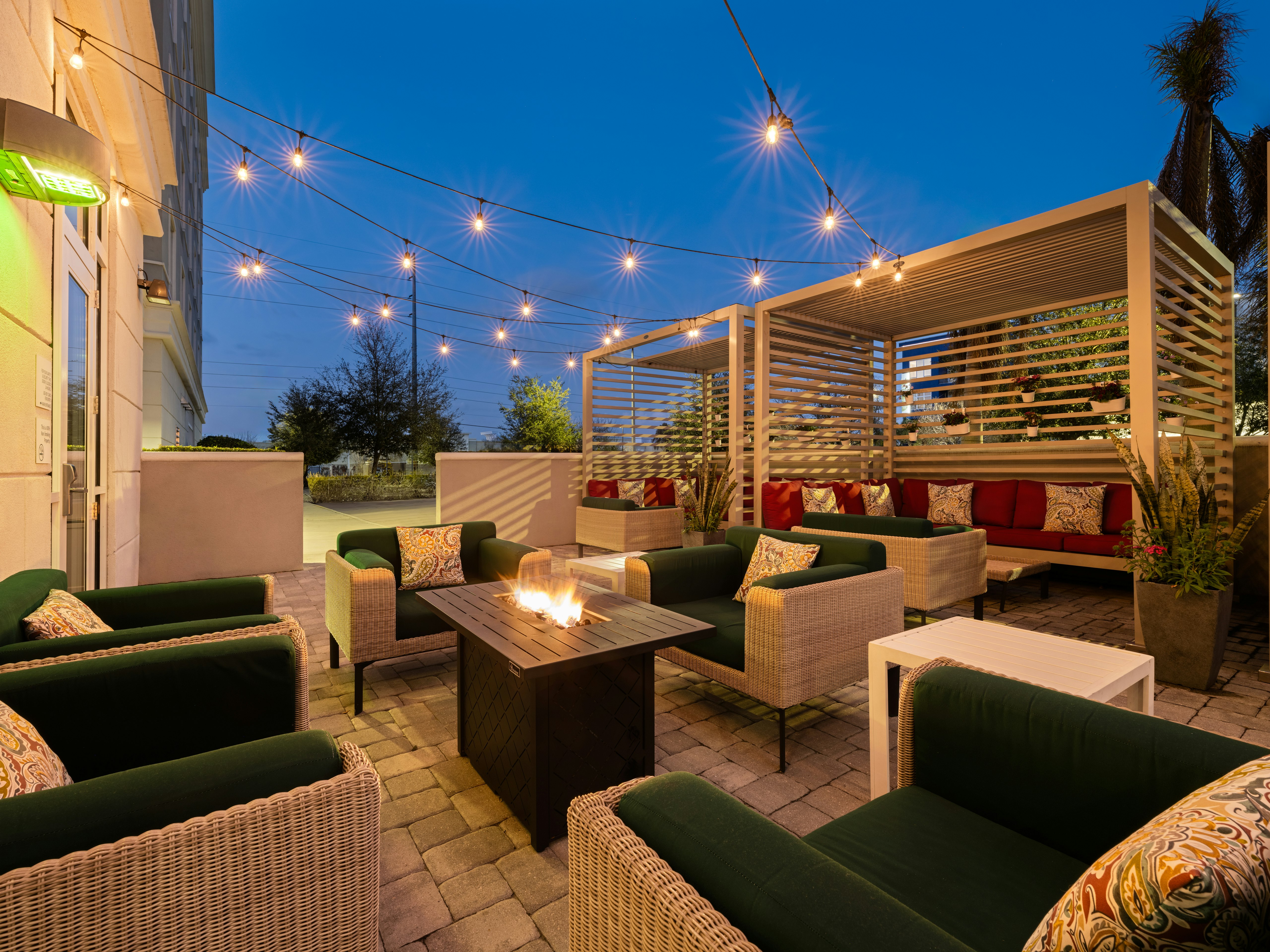 Holiday Inn & Suites Orlando I-Drive - Theme Parks 42/77