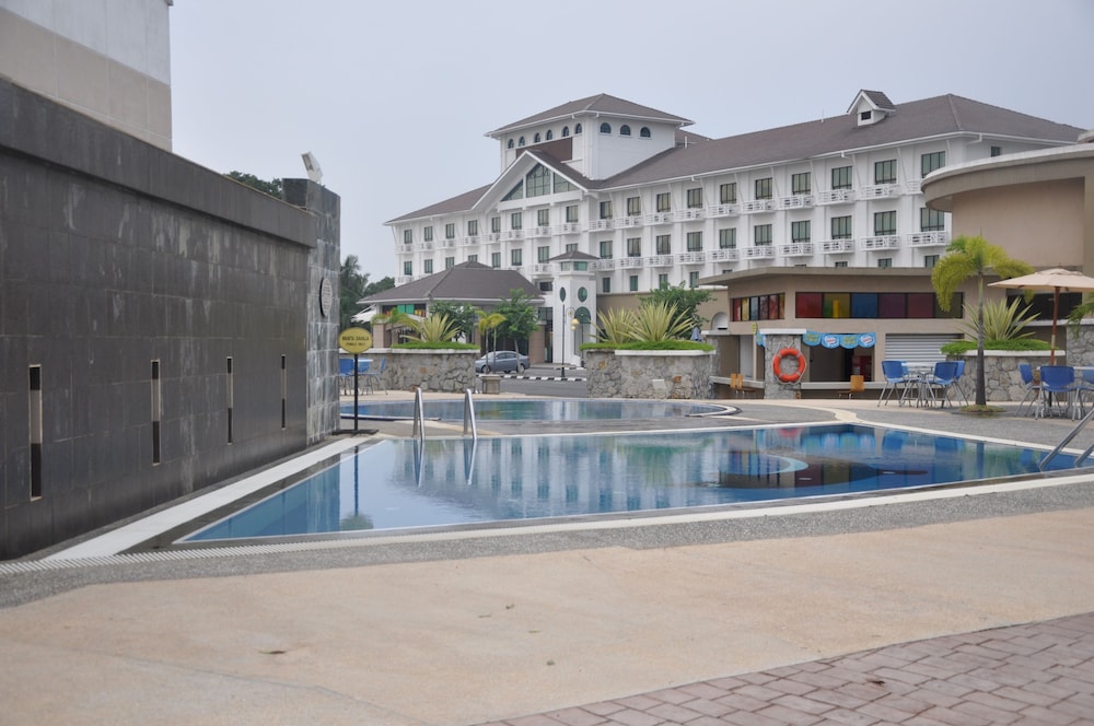 Klana Beach Resort Port Dickson 50/50