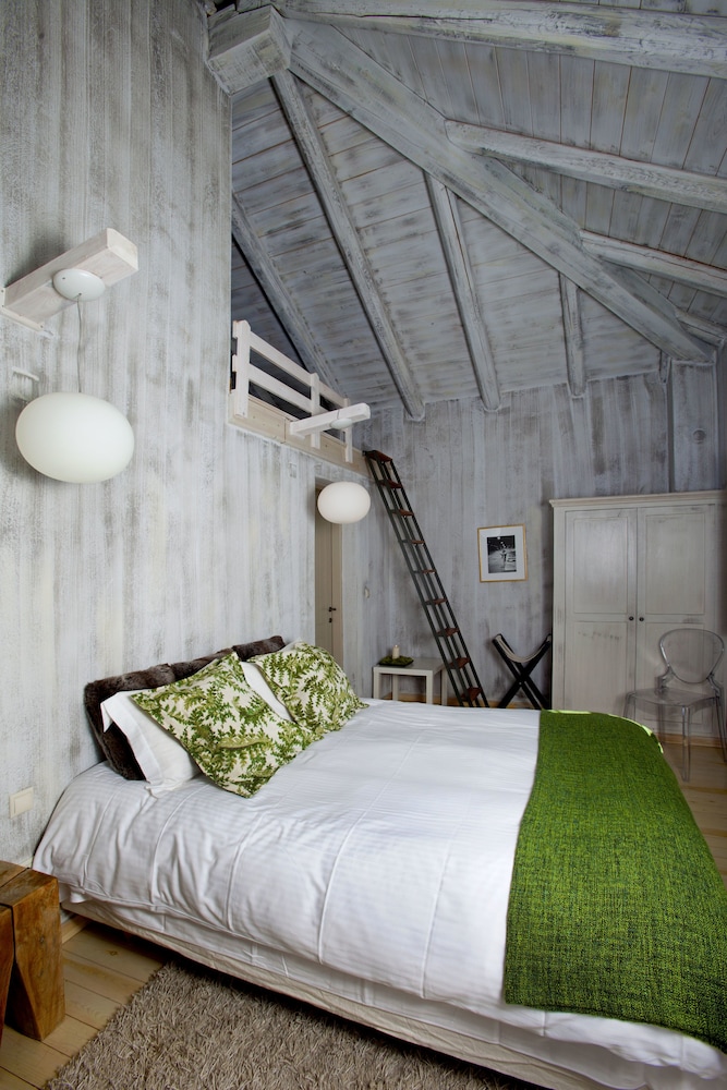 Mikro Papigo 1700 Hotel & Spa 7/50