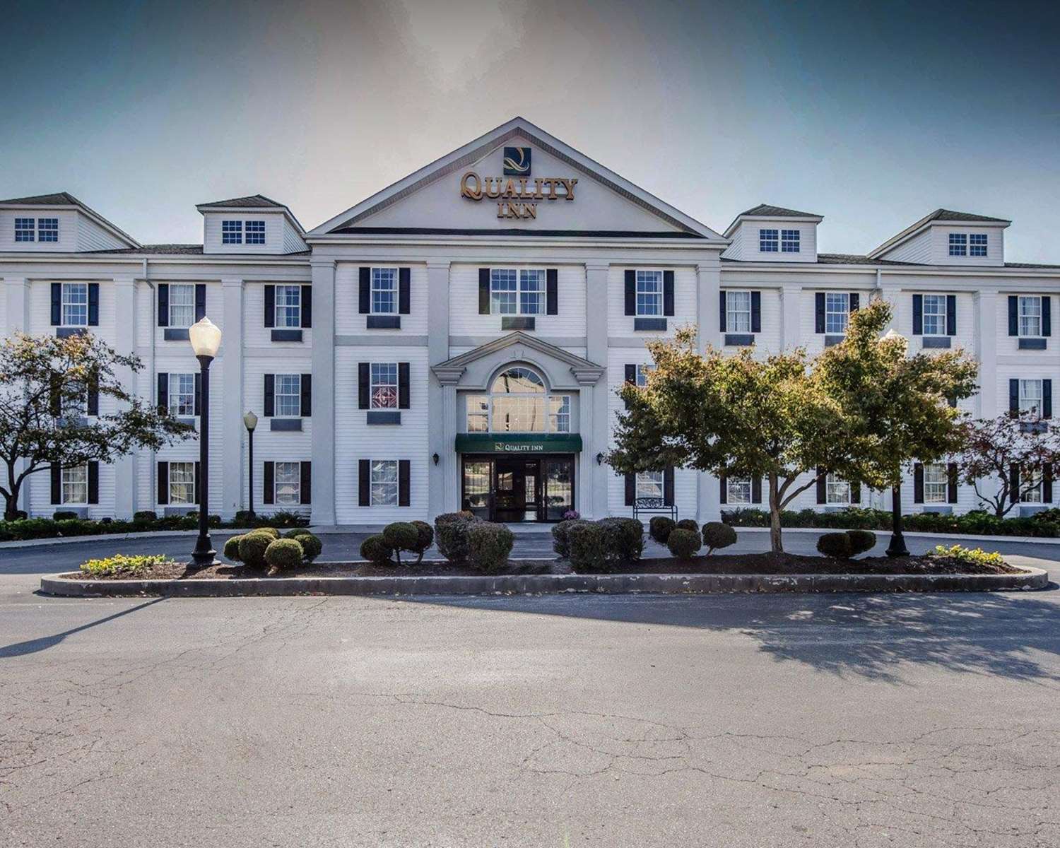 Quality Inn Richmond, KY 39/40