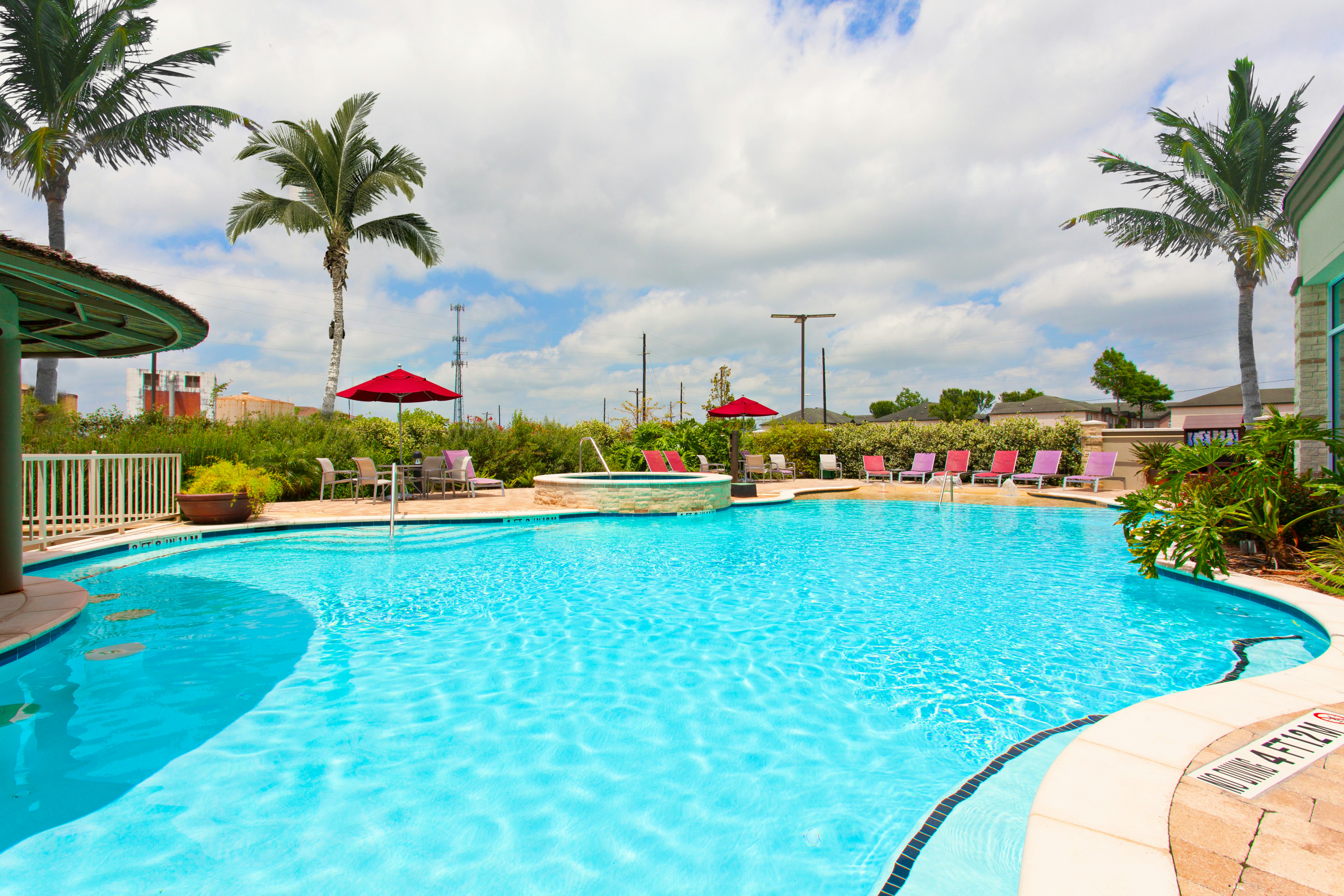 Hilton Garden Inn Victoria 73/75