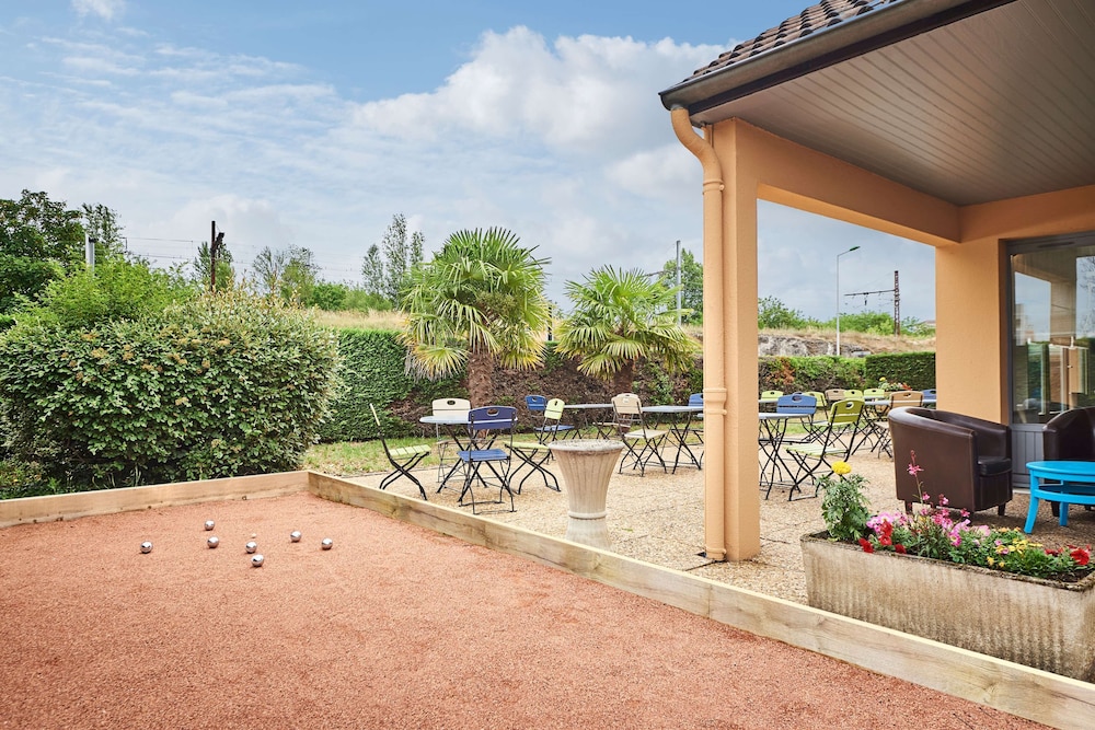 Campanille Lyon Sud 41/43