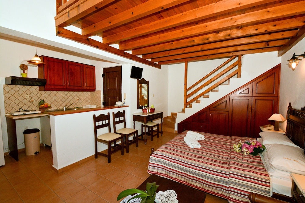 Hovolo Hotel Apartments 29/50