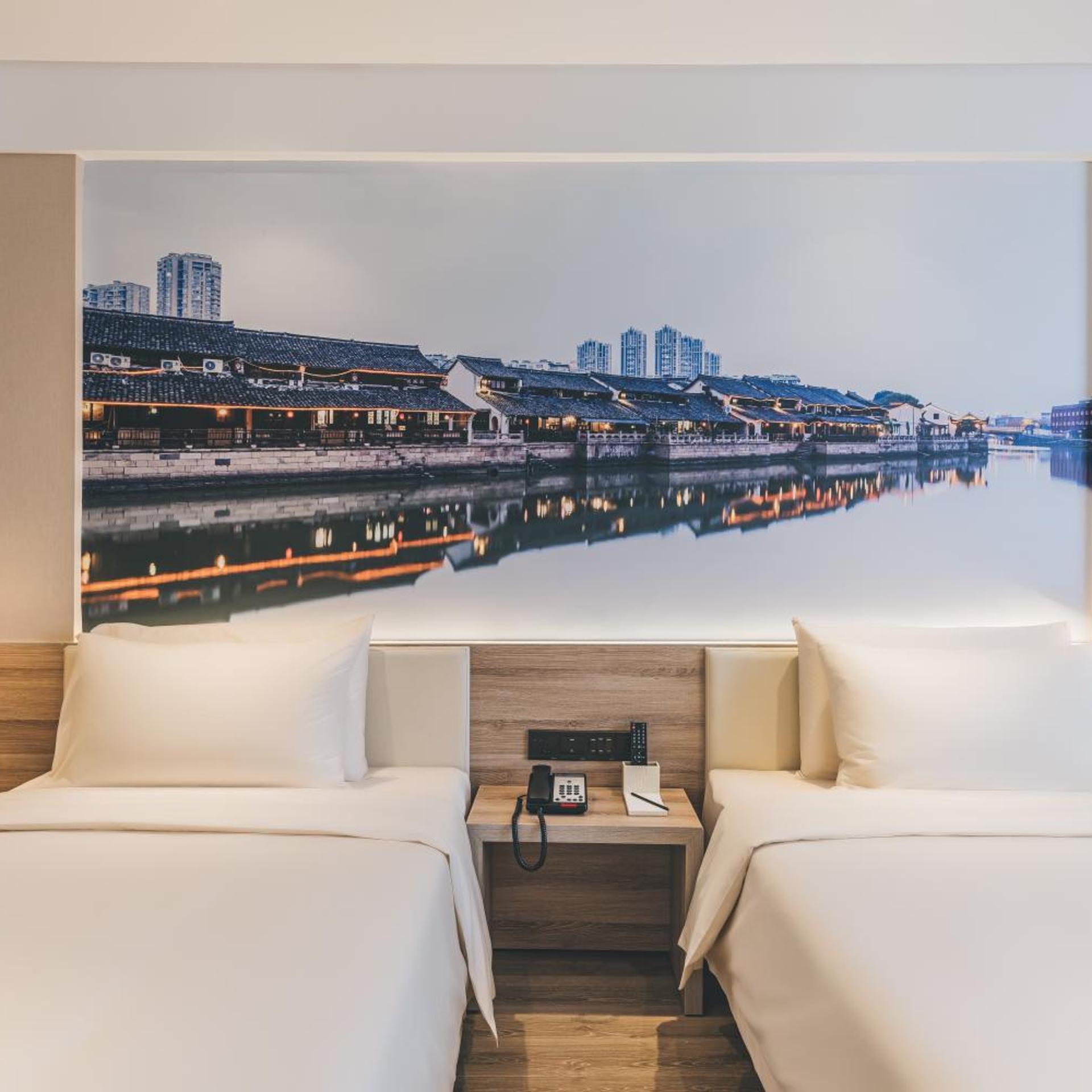 Atour Hotel (Haining Leather City Nanguanxiang) 28/50