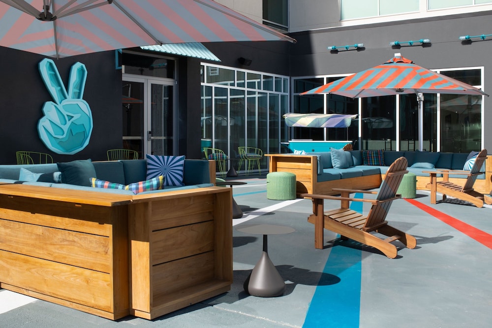 Aloft McAllen 27/41