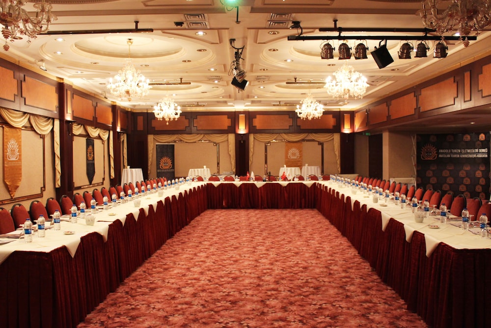 Hotel 2000 Kavaklidere 34/36
