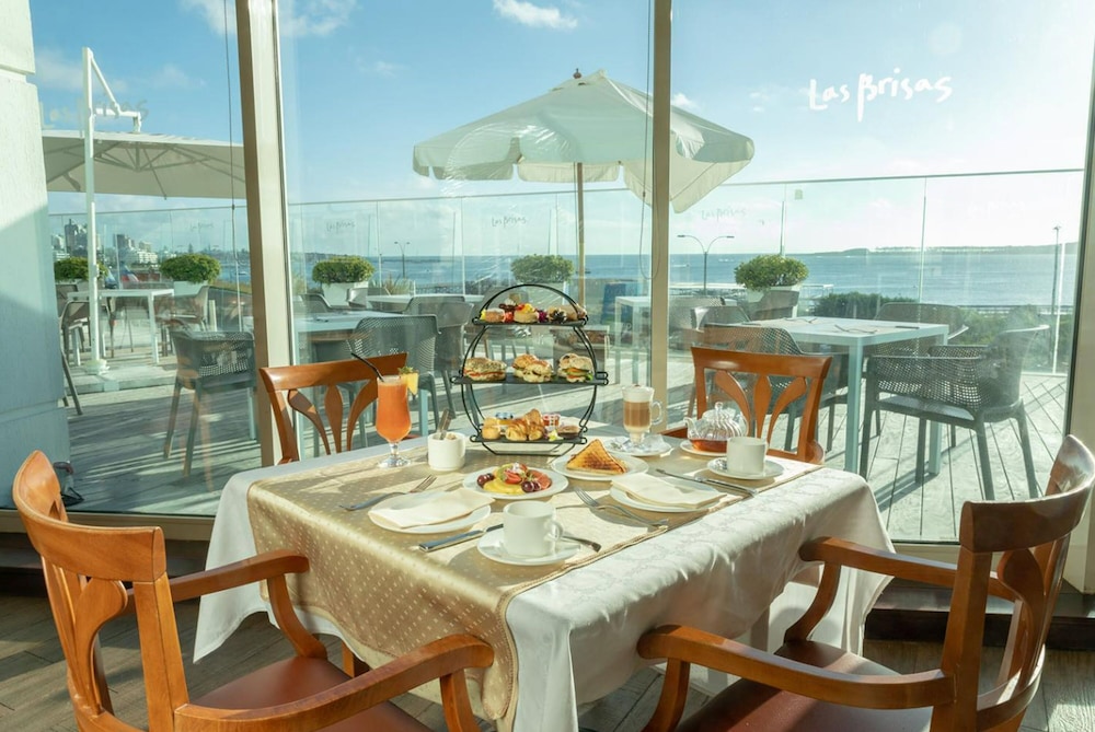 Enjoy Punta del Este 58/77