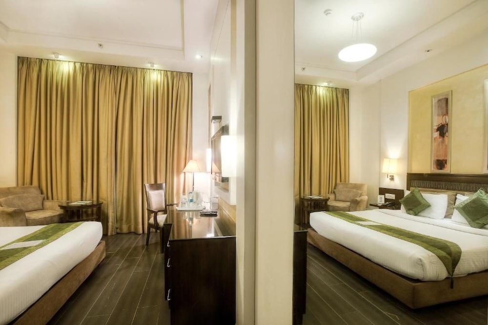 Hotel Western Court Panchkula 26/50