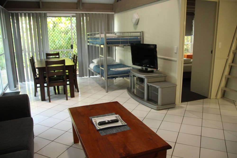 Kellys Beach Resort 27/49