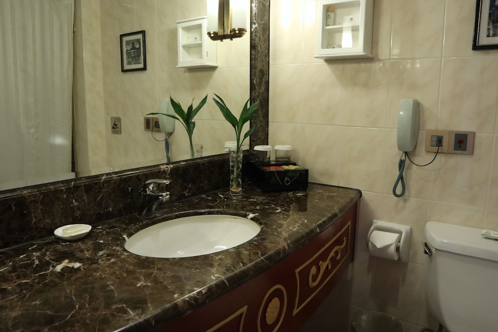 Anting Villa Hotel 47/50