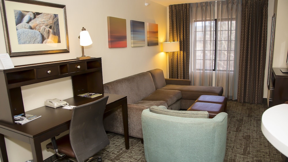 Staybridge Suites Co Springs Air Force Academy 39/60