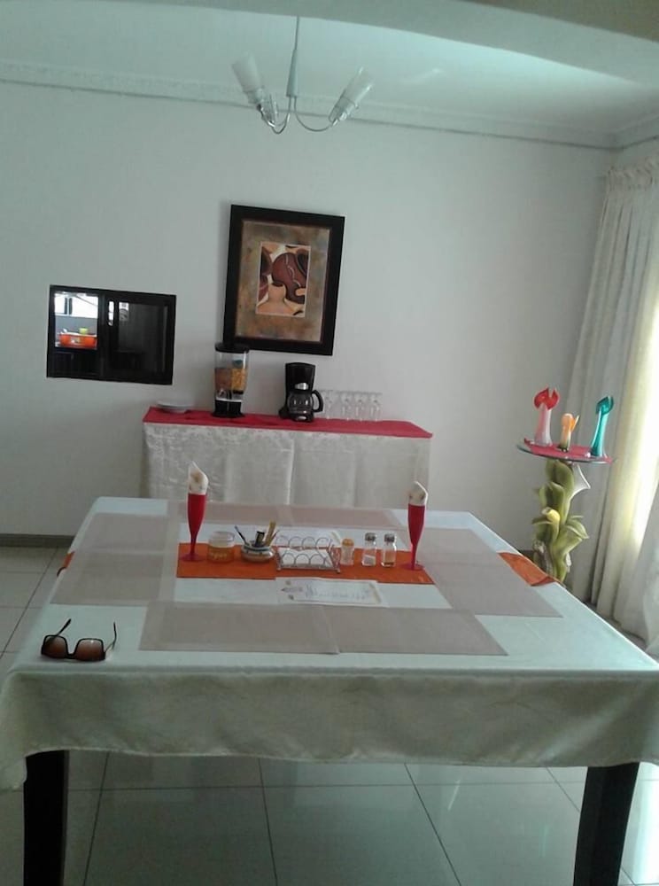 Upper Room Guest House 14/30
