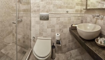 Assos Behram Hotel 40/43