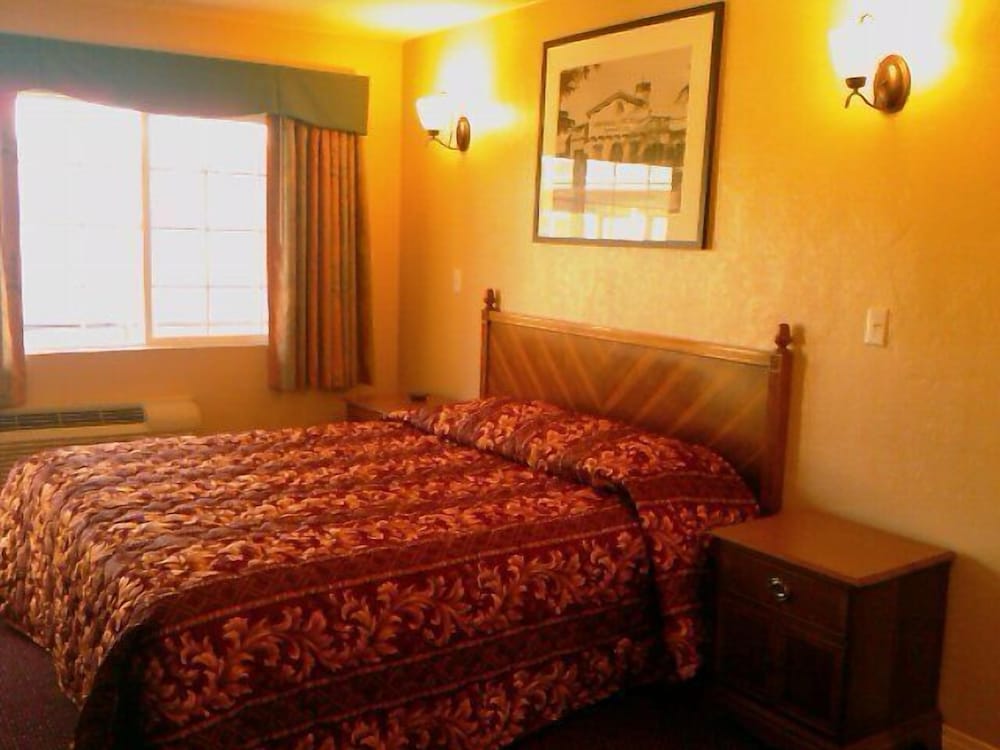 Aqua Inn Motel 19/28