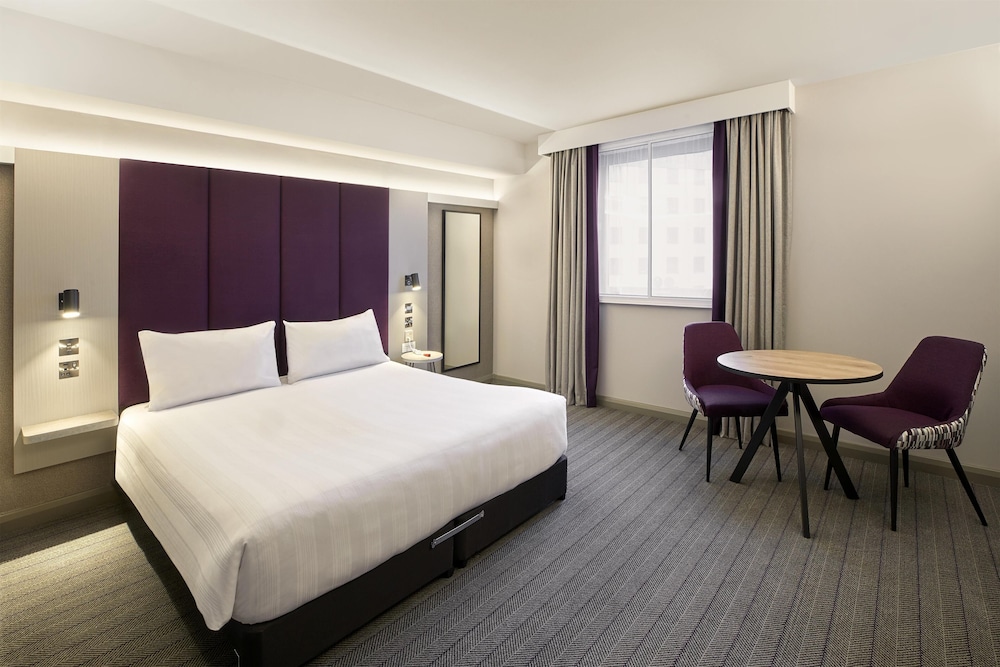 STANDARD, DOUBLE BED, ACCESSIBLE