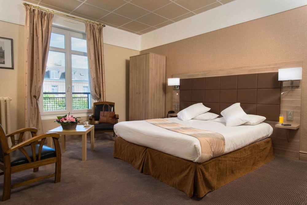 Hotel Regina 11/41