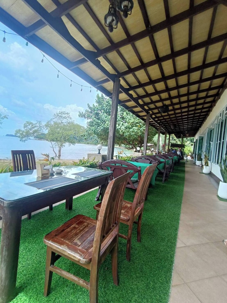 Bailan Beach Resort 64/78