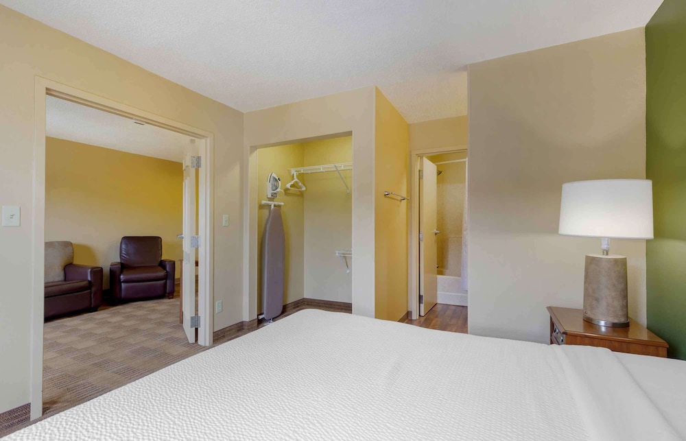 Extended Stay America Fayetteville Cross Creek Mall 49/49