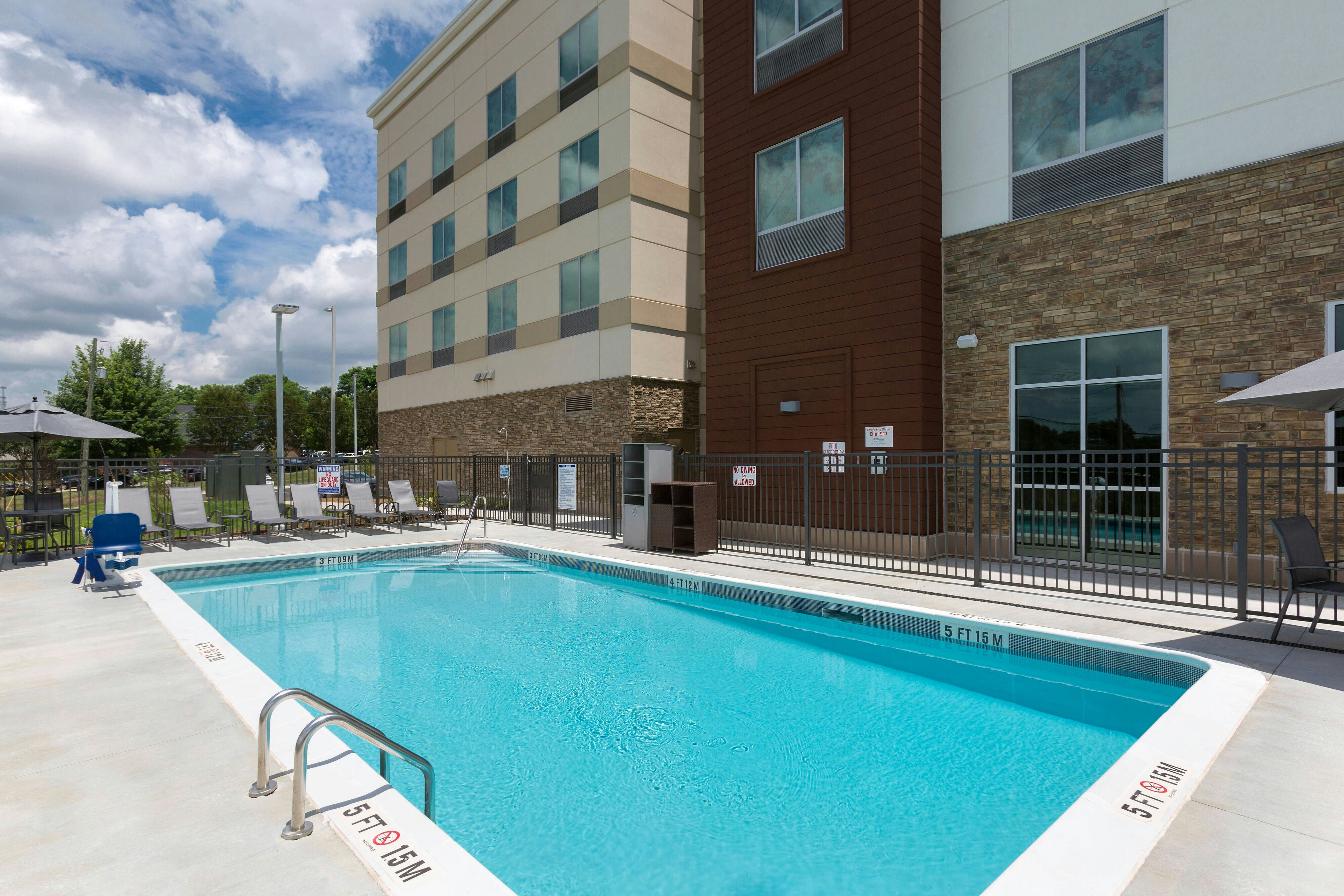 Fairfield Inn & Suites by Marriott Statesville 4/19