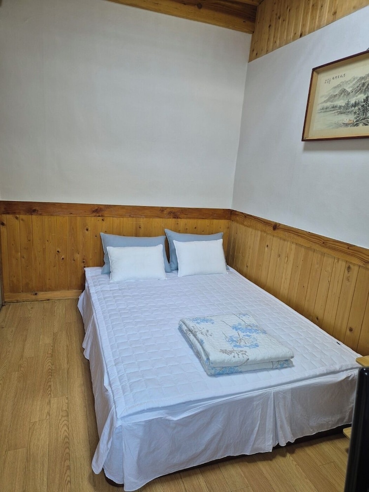 Jeonju Star Rest Guesthouse 12/41