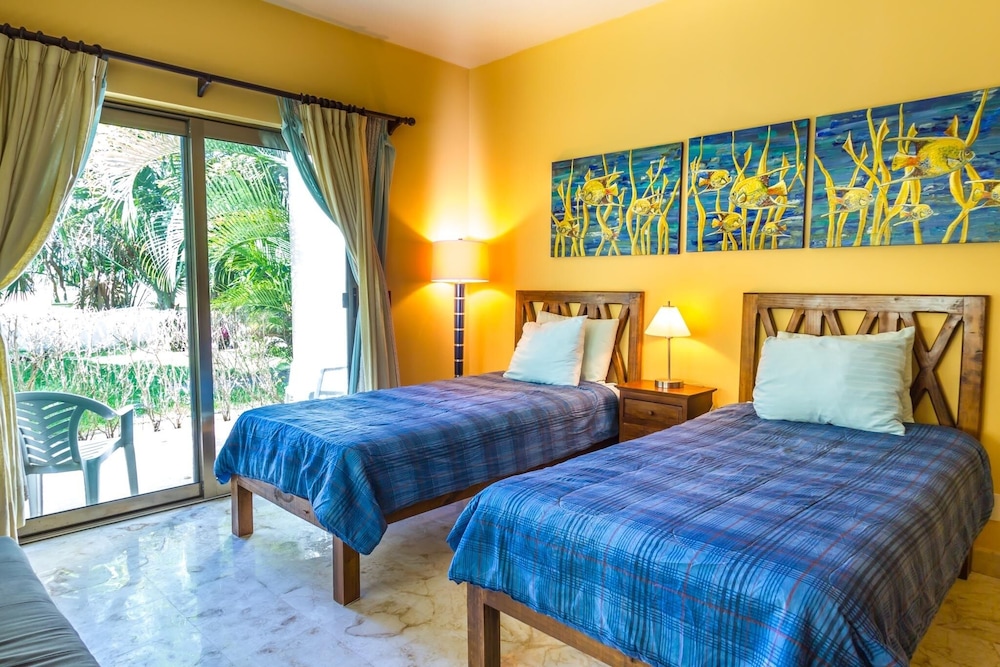 Paseo Del Sol Condohotel By Bric 45/100