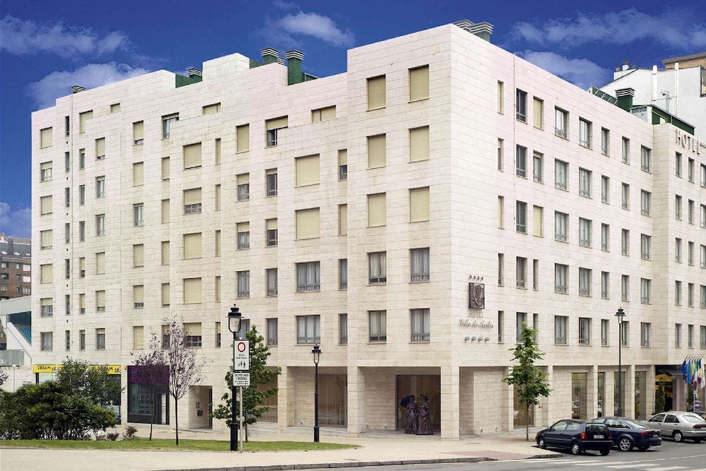 Hotel Oca Villa De Aviles 1/31