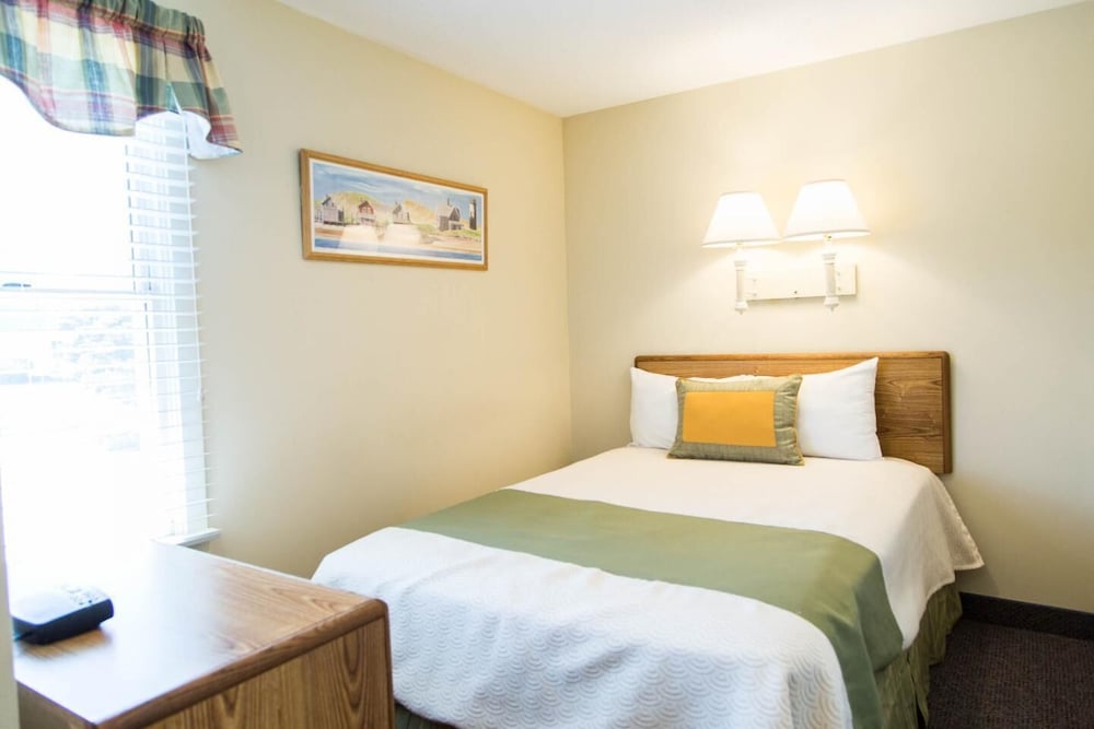 Green Harbor Resort 18/50