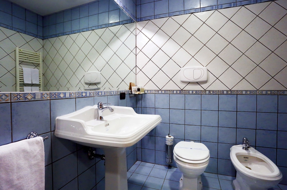 Hotel Centrale L Aquila 33/36