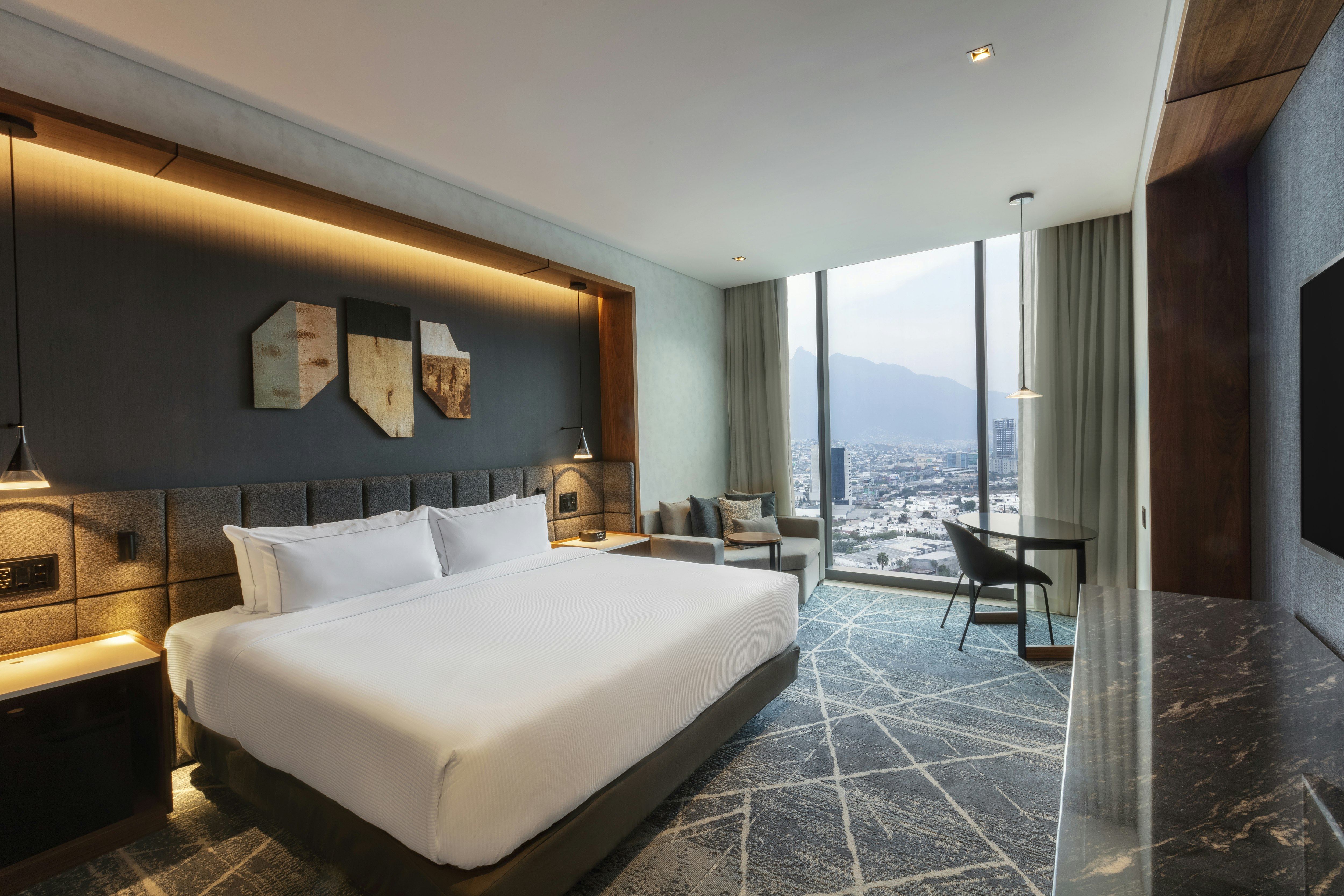 Room, King Bed, Executive Level