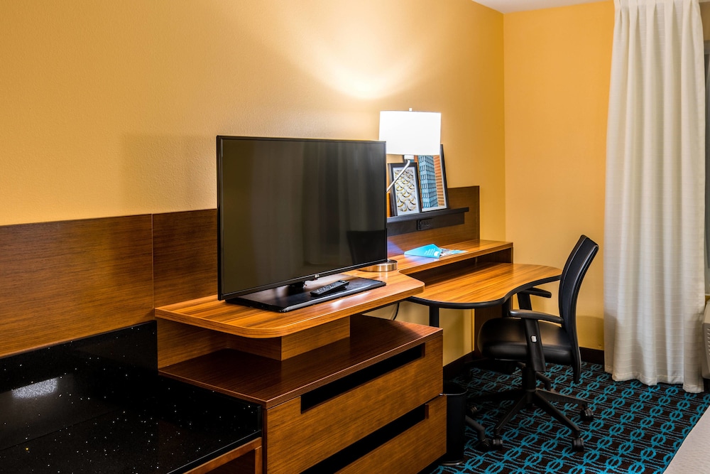 Fairfield Inn Suites Mobile Saraland 45/50