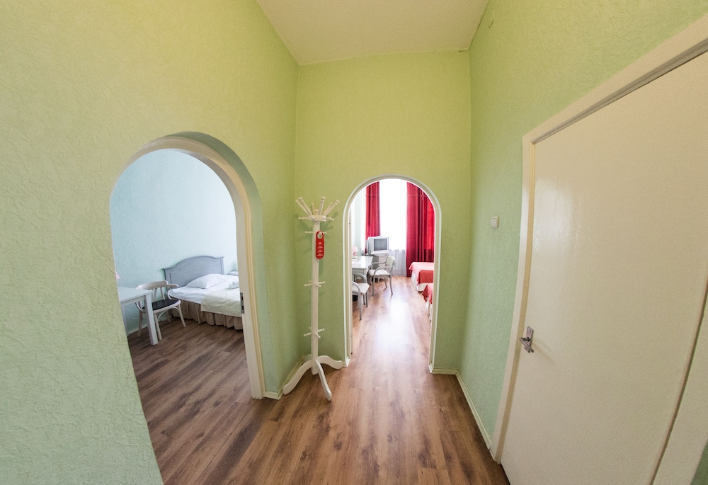 Viktorija Hotel 30/50