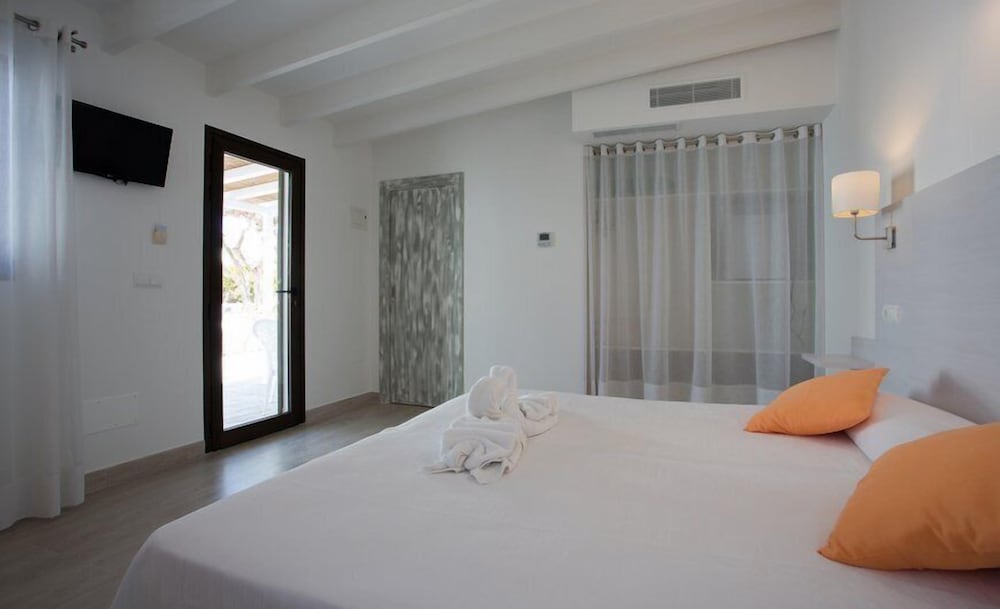 Hostal Rosamar 15/49