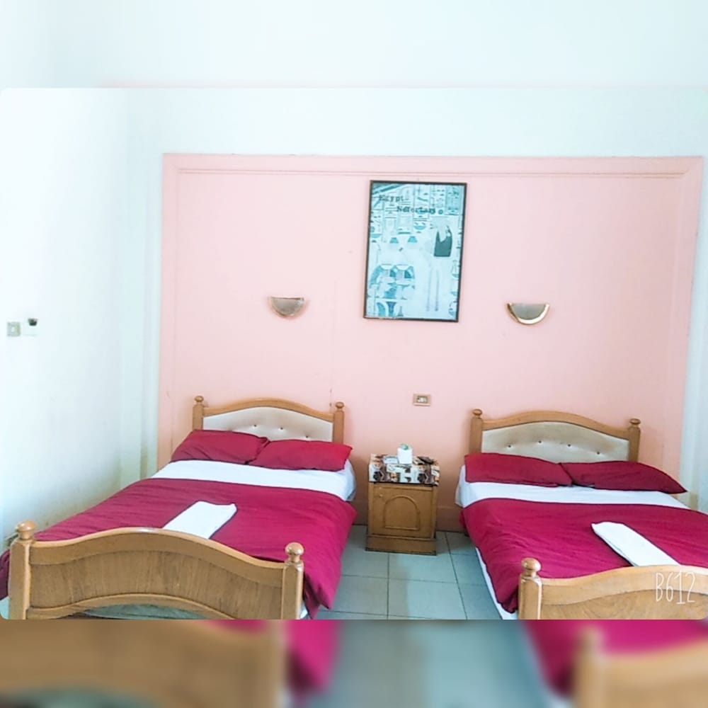 New Palace Hostel 9/38