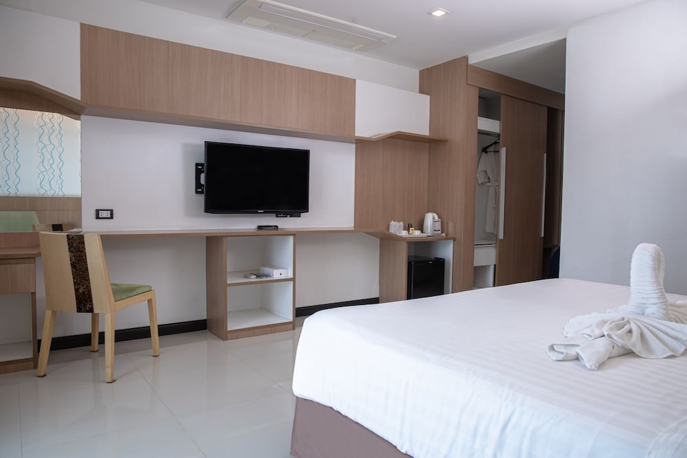 42C The Chic Hotel 18/49