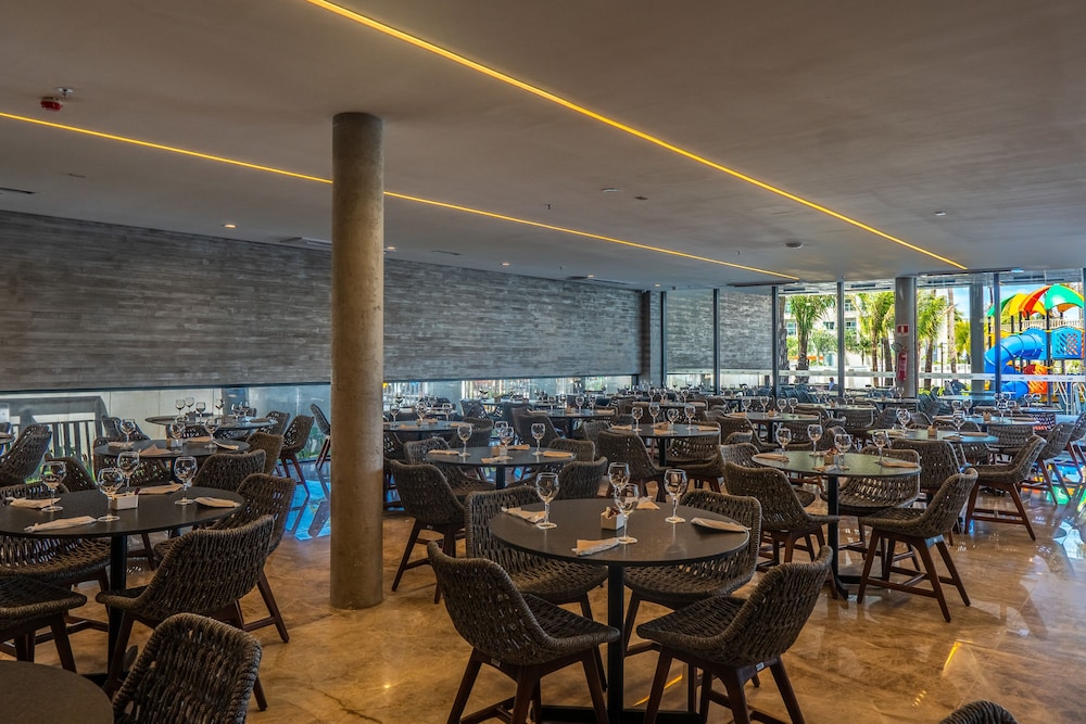 Premium GAV Resorts 23/40