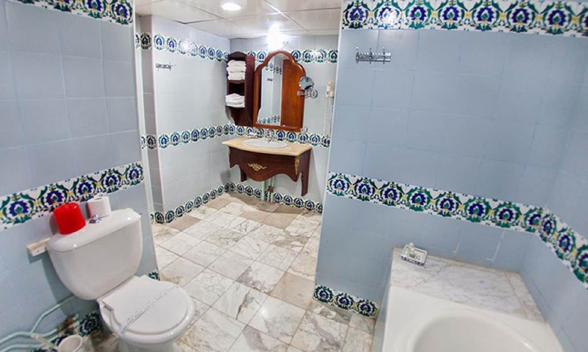 جناح بسرير مزدوج 3/3