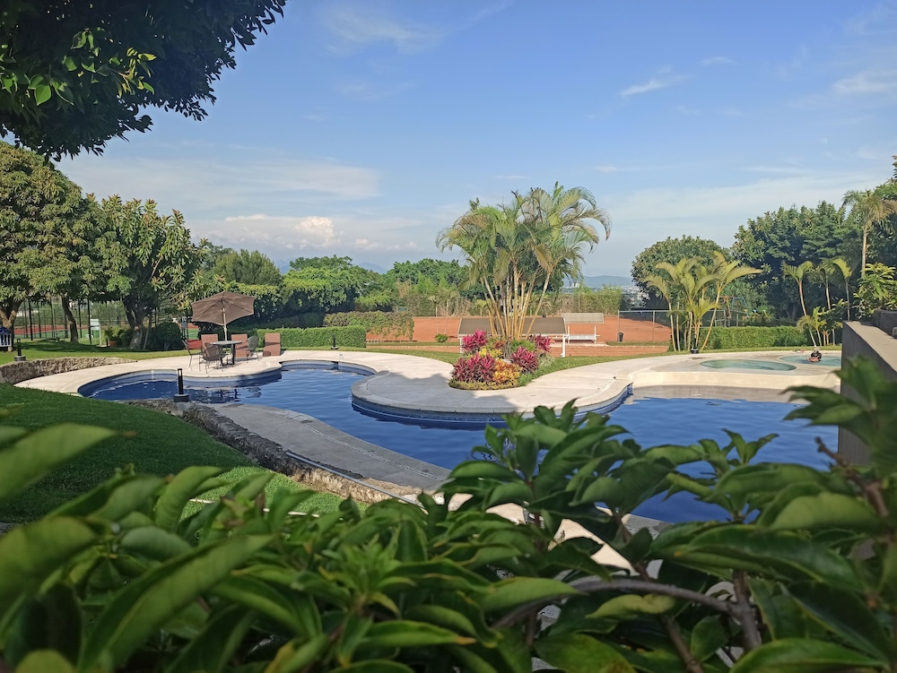 Villa Internacional De Tenis 48/50