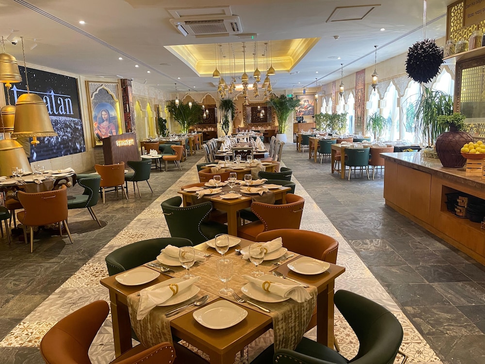 Ramee Guestline Hotel 44/63