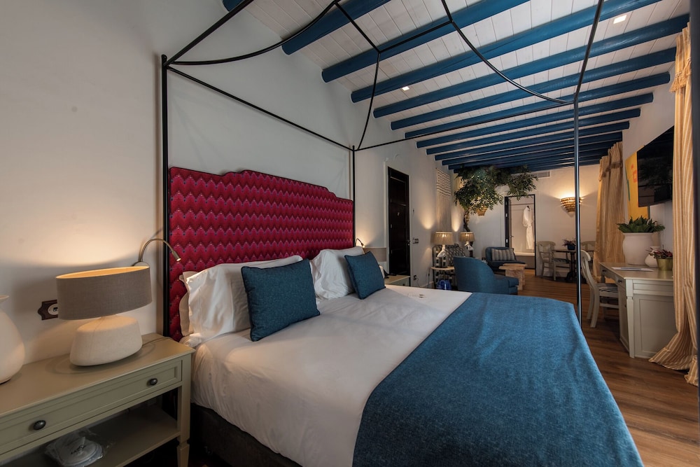 La Malvasia Hotel 15/50