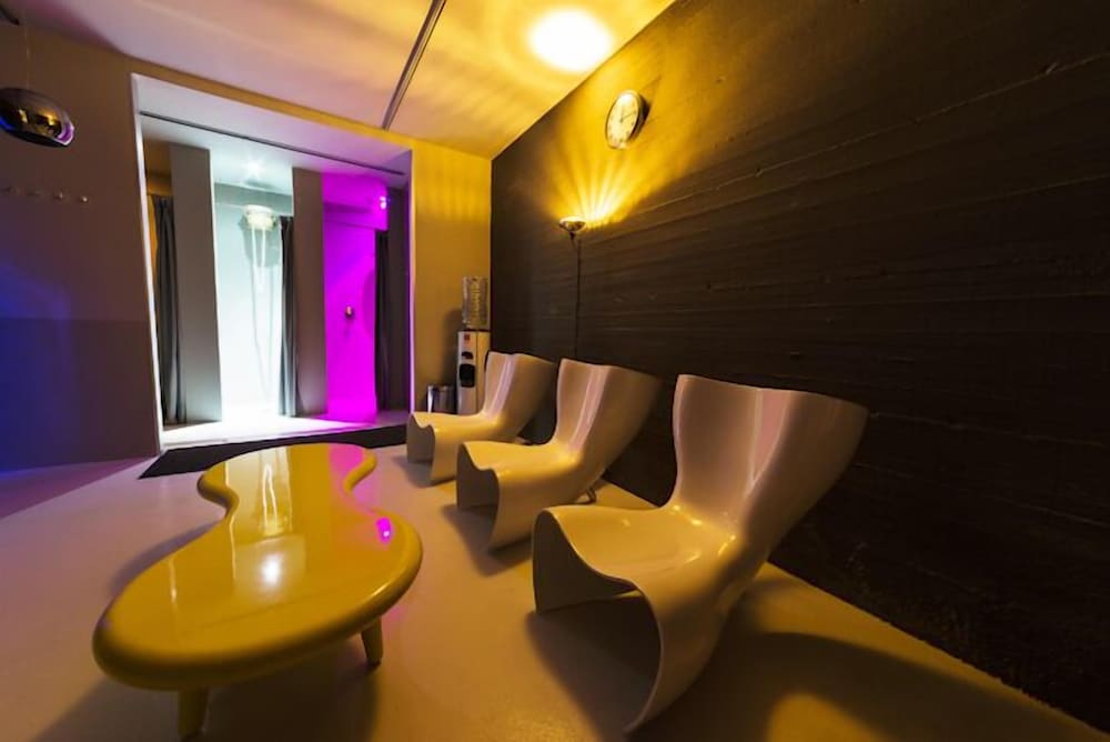 ANTONELLO COLONNA RESORT & SPA 44/64