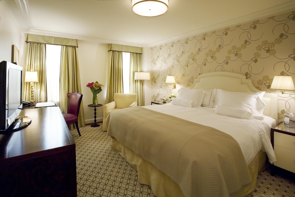 The Carlyle, A Rosewood Hotel 20/71