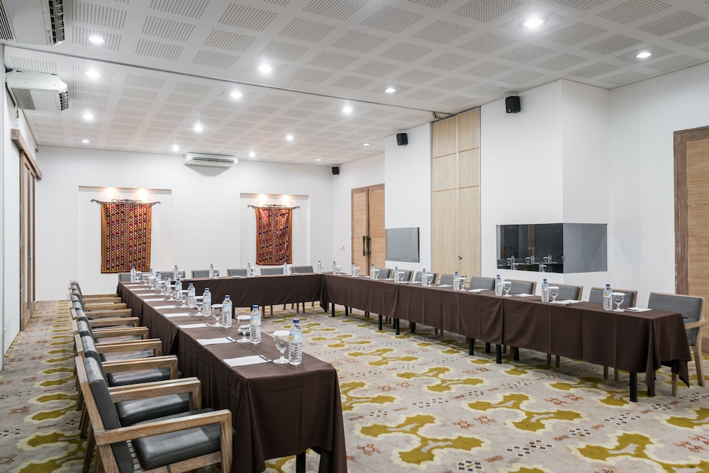 Svarga Resort 36/50