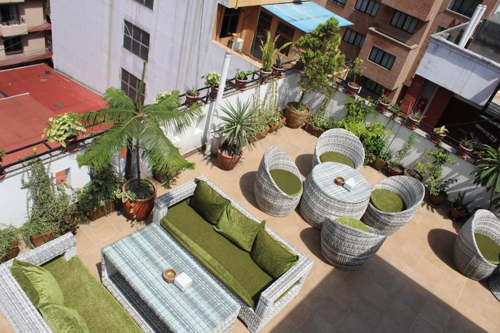 Vastu Boutique Hotel 35/40