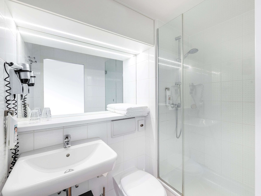 IBIS FRANKFURT MESSE WEST 61/61
