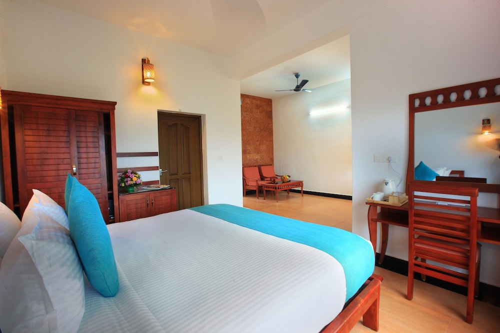 Arayal Resorts: A Unit of Sharoy Resort 13/49
