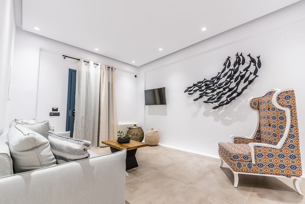 Portes Mykonos Suites And Villas 41/77